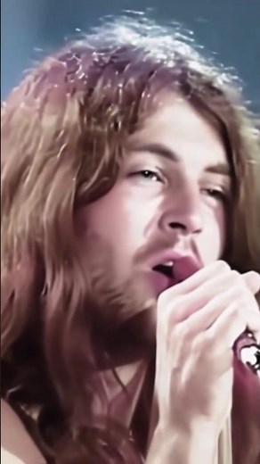 Smoke On The Water (Deep Purple) #70smusic #nostalgia #shorts