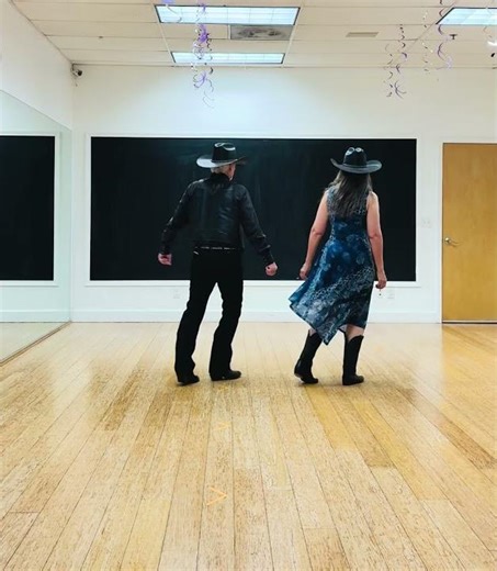 Cruisin Line Dance to Be Her by Ella Langley