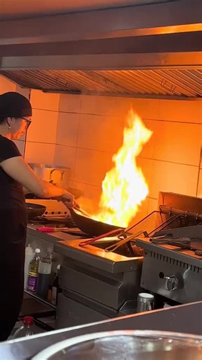 Videos de Eric Celis (@ericcelis) con “sonido original - Eric Celis”