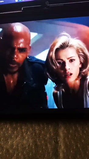 jax and Sonya mortal Kombat annihilation