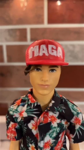 Everyone deserves food 😤 Credit: @doll_dress_swap 👏 | Amanda Clarence