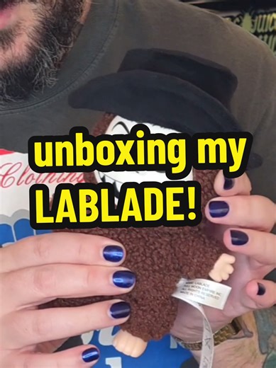 Unboxing LaBlade: The Newest Puppet Master Collectible