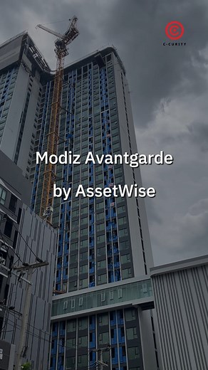 C-CURITY x Yale YDME50NxT – Smart Security for Modern Living คอนโด Modiz Avantgarde by AssetWise 🏙️ เลือกใช้ Yale YDME50NxT Digital Door Lock กลอนประตูดิจิตอลดีไซน์เรียบ ใช้งานง่าย เหมาะกับไลฟ์สไตล์คนเมืองยุคใหม่ 🔒 Digital Door Lock รุ่นนี้มาพร้อมระบบปลดล็อก 5 ฟังก์ชันในตัวเดียว ☝🏻 สแกนลายนิ้วมือ 🔢 รหัสผ่าน 💳 คีย์การ์ด 🔑 กุญแจสำรอง 📱 แอปพลิเคชัน ใช้งานสะดวก ปลอดภัย และตอบโจทย์ทั้งผู้อยู่อาศัยและนักลงทุนปล่อยเช่า 💡 พร้อมระบบ Auto Lock ที่ล็อกให้อัตโนมัติทุกครั้งหลังปิดประตู Yale YDME50NxT