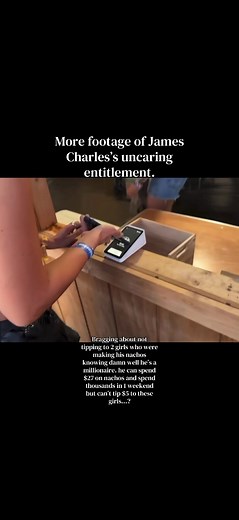 ⚠️⚠️guys my point of this video isn’t that he didn’t tip! i know he didn’t have to tip and that’s totally okay, my point of this video was his attitude and arrogance about it. the way he zoomed into the machine and tipped 0 and then said that. when in the same vlog he was bragging about his $15,000 mansion Airbnb, flying in on a private jet, spending thousand of dollars, and then acting like that over a under $5 tip. the moral of the story was it was about his behaviour and the way he handed it.