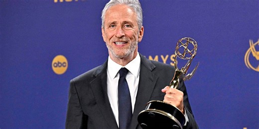 Nach Kimmel-Absetzung versetzt uns Jon Stewart mit der "Daily Show" nach Nordkorea ... äh, in die USA