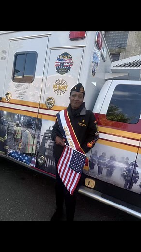 🎖️ Honoring our own! Master Sgt. Angela Roberts served as Grand Marshal for the 7th Annual Veterans Appreciation Parade on Nov. 1st — hosted by Brooklyn Borough President Antonio Reynoso and Community Boards 3, 8 & 16. Special thanks to our supporting veteran organizations: Dorie Miller American Legion Post #213 and the Brownsville/Bed-Stuy/Weeksville Parade Planning Committee. 🇺🇸 | National Association of Black Military Women- Brooklyn NY chapter