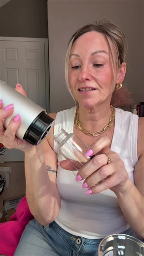 If you love that luxury hotel sent, but can’t recreate at home, this diffuser changes the game. The Aroma360 Mini360 evenly distributes fragrance without water or heat for a long lasting balanced atmosphere. Create a home that smells as good as it looks @Aroma360 Store #Aroma360 #Mini360 #LuxuryLiving #hotelfragrance #tiktokshopcreatorpicks