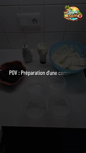 🌺 Petite commande de Cheesecake Oreo Choco ✨️ Nous vous proposons nos desserts gourmands tous les week-ends, à récupérer au parking du Quai Ferry : • Pots de cheesecake 500 ml – 1000 frs 🍪 • Barquettes de tiramisu 1000 ml – 2000 frs 🍰 📍 Retrait : Parking Quai Ferry Composez votre dessert selon vos envies (carte épinglé) et réservez en MP 📩 Chez Lagon Sucré, on vous prépare des desserts frais, gourmands et faits avec amour pour accompagner vos week-ends 🤍 #newcal #tiramisu #cheesecake #lago