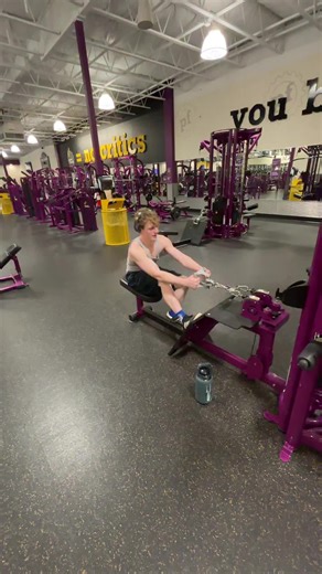 Simon (@simonbach76)’s videos with Car Crash with Tires Screeching - Royalty Free Sound Effects Factory