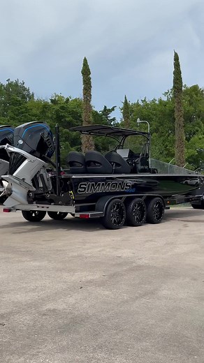 ES Custom Boats - SIMMONS Rev25RR (#438). Tennessee/ Florida will be her new home!#escustomboats #mercuryracing