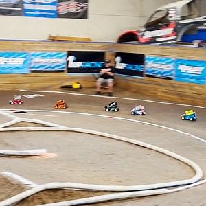 469K views · 9.2K reactions | Dirt Oval Modified Sprint Car A-Main at the 1up Racing Fall Classic hosted by Coyote Hobbies Indoor RC Raceway! . . #Pick1up #1upRacing #ProDuty #1upRC #1upEquipped #fall #rccars #rc #rcracing #rchobbies #rcparts #racing #radiocontrol #remotecontrol #hobby #forgedcarbon #aluminum #performance #rchopups #performance #precision #details #bearings #carbonfiber #metalart #bling #titanium | 1up Racing | Facebook