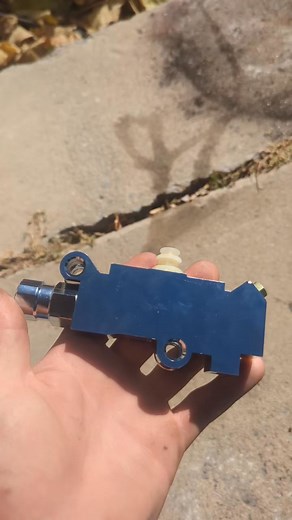 i forgot I had this put together, been awhile since I have posted anything. but here it is proportioning valve for the brakes, hope this helps if you find yourself needing to replace one.#brakes #ramcharger #justtrending #needmorepower | Engine Brake Valve