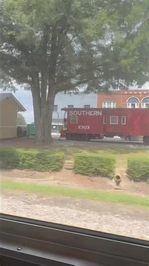 Passing Thomasville NC Live camera on Amtrak 73 and Amtrak 73 on ​⁠‪@VirtualRailfan‬ Camera