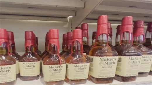 Canada enforces U.S. alcohol purchase ban in tariff response