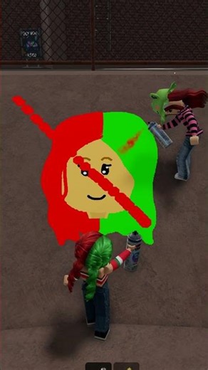 I just DECIDED TO DRAW A PICTURE and THEN THIS HAPPENED! #shorts #roblox #brookhaven