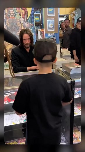 2.8K views · 10K reactions | Keanu Reeves is the nicest man working in Hollywood! - @askaboutmyfilm for more  - #news #reviews #interviews #keepupdated #movie #movienews #filmnews #film #trailers #actors #directors #keanureeves #keanureevesfan | Nadorb | Facebook