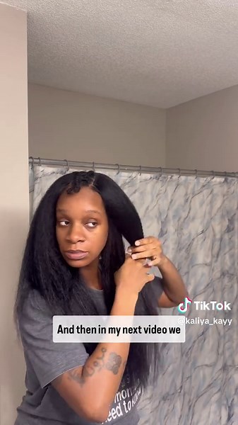 So far so good with this glue in. Next video I'll be sharing the products I used to blend my leave out and seeing if these extensions can take some heat! ✨Follow me for more hair videos! #Quickweave #gluein #yakihair #diyhair