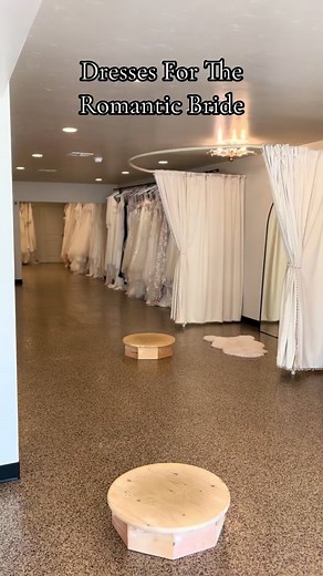 Where are my romantic girls at?✨💛 • • • #utahwedding #weddingplanning #weddingdressshopping #utahcheck #modestweddingdress