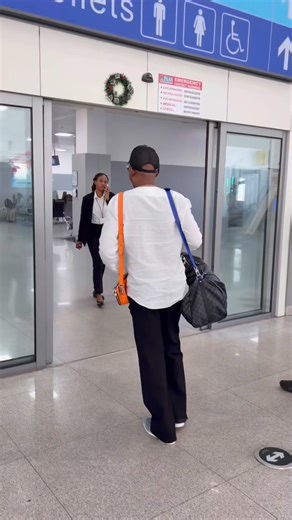 SEYI ADEKUNLE, OON on Instagram: "Some clarity for the road. Entrepreneurship is not a straightforward process. Never was, never is and never will be. It is a lifetime adventure. The secret is in your daily hustle. Your consistency and commitment to each day. Monday or Sunday, you must be active all around. Goals upon goals. Wins upon wins. Even amidst mounting disappointments. What you put in is what you get out. Just like the laws of motion, your action is correlational to the reaction you get