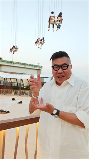 泰刺激泰好玩！🤩 泰國SkyFlyer聲稱有成三十幾層樓咁高嘅機動遊戲😱你又夠膽玩嗎？🫣🫣🫣 聽到D人唔停咁尖叫，等我都飲啖水定定經先！😰 要飲💦，梗係要飲優質水！👍 ⭐SIXTY DEGREE 100% 天然礦泉水🫗，源自清道溫泉，水溫高達 60°C，泰國獨一無二🩷！佢水質純淨💧， 更加富含多種有益礦物質💪。 ➡️ SIXTY DEGREES 礦泉水 520ML ➡️ SIXTY DEGREES 礦泉水 1.25L 📢📢📢依家嚟香港BIG C買嘢時出示我嘅「C家大使優惠」code，購物折實滿HK$100或以上，即刻可以當HK$10用。 👉記得留意片尾個QR CODE呀‼️‼️ 另外，想喺屋企🛜上網SHOPPING嘅你，亦都可以喺👉香港BIG C HKTVmall網店💚買嘢嘅時候，輸入C家大使優惠碼「ROGERW20」，消費滿 $200，即減HK$20！🥰 https://reurl.cc/W8N8RL ➡️有效日期由即日至2026年12月31日，此優惠不能與其他優惠同時使用。 #香港BigC #C家優惠 #BigCHK #C家大使 #胡慧冲 #