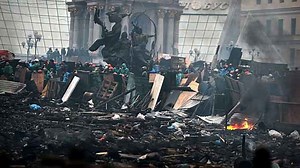 Fresh clashes in Ukraine turn deadly