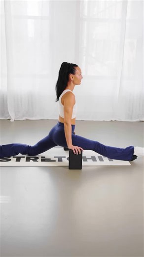 2.9K views · 210 reactions | Do these 5 effective stretches for perfect front splits!  #exercises #splits #stretchitapp | STRETCHIT | Facebook