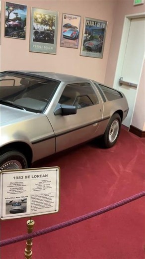 1983 De Lorean on display in Nettercutt museum. 一輛1983年的德羅寧（DeLorean）汽車正在內特卡特博物館展出.