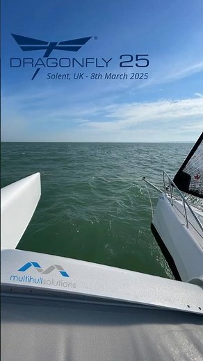 Dragonfly 25 trimaran in F4 #dragonflytrimaran #sailing