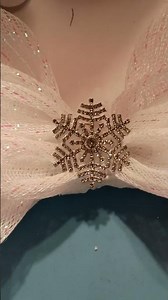 Angel wing wreath close up to show the color and sparkle 😁