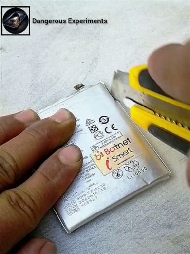 Opening a battery, especially a mobile phone battery, is very dangerous. Many people are curious about what is inside a battery, but it is important to understand that batteries are not simple or safe objects to open. They contain chemicals and materials that can cause serious harm. In this article, I will explain in detail why opening a battery is risky, what is inside a battery, and why you should never try to open one by yourself.