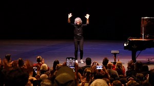 Una serata di pura emozione con il tocco inconfondibile di Giovanni Allevi! ❤️ Un finale d’anno straordinario nella magica cornice della Sala Santa Cecilia, completamente sold out, con uno dei musicisti più iconici del nostro tempo. Video di MUSA | Auditorium Parco della Musica Ennio Morricone