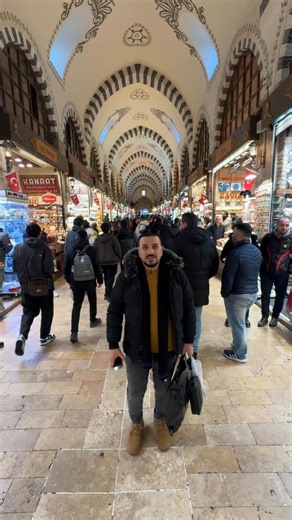 سافر ومعك IPHONE 17 SERIES! ✈️📱 You can check the prices on our APP or WEBSITE, available in the menu خدمة التقسيط #fyp #mrphonelb #تقسيط | Mr. Phone