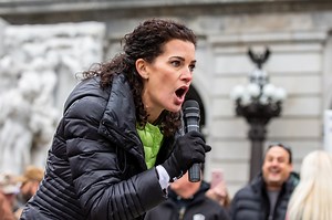 Wendy Bell, conservative Pittsburgh radio host, removed from air due to ‘personnel matter’: Reports