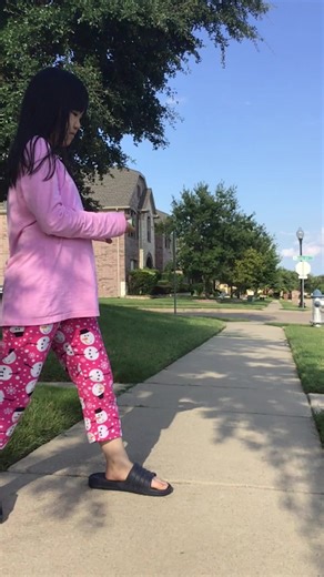 ⒸⒽⒶⓂⓅⒶⒼⓃⒺ ⓅⒶⓇⓉⓎ ⓅⓄⓅⓅⒺⓇⓈ