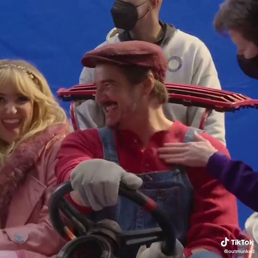 SNL Mario Kart Skit Behind the Scenes with Pedro Pascal