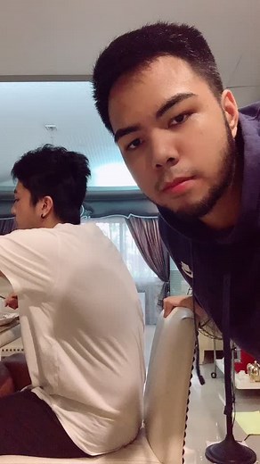 Simple steps Di ko pa din makuha! Di talaga for me yung dancing mga pare. @philipcal