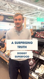 389K views · 4.8K reactions | Quantities are key here, but I'll say it once and I'll say it again - garlic is not toxic for dogs. When fed the correct amount, it can even be a superfood. Serving suggestion: 1 small clove per 15–20 kg of body weight, given a few times per week. Always crush the garlic and let it sit for 10 minutes before feeding. This activates the beneficial compounds. Cam | The Dog Nutritionist | Facebook