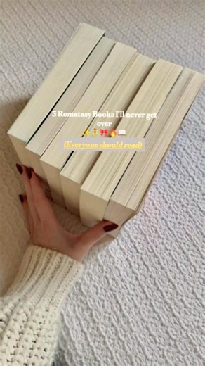 📚Romantasy Book🧚✨ Recs#romantasy#bookrecommendations#romancebookrecs#fantasybookrecs