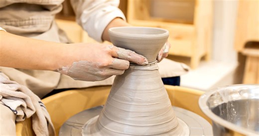 5 studios for pottery classes and painting in Toronto