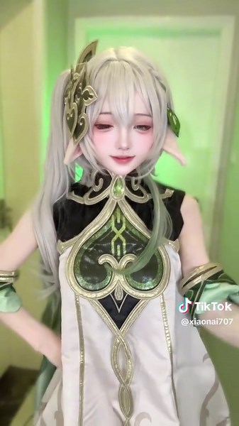 一想到待会儿要跳什么就想笑………#seayoung707 #nahildacosplay #Genshin Impact Cosplays Thảo Thần #foryou