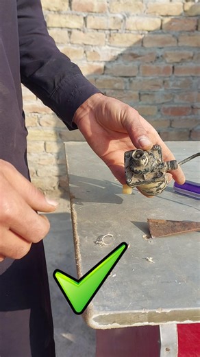 Fixing a Faulty Motor #diy #trending #dcmotor #ytshorts