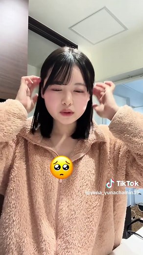 サイドバングの切り方：セルフで簡単！