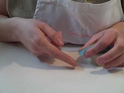 Sugarcraft Step-by-step: Jumping Dolphin Part 1
