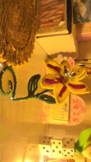 DIY Rapunzel flower lamp #crafteramna #shorts