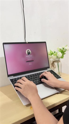 Mura na portable laptop stand para sa mga work from home or virtual assistant #workfromhome #wfhessentials #virtualassistant