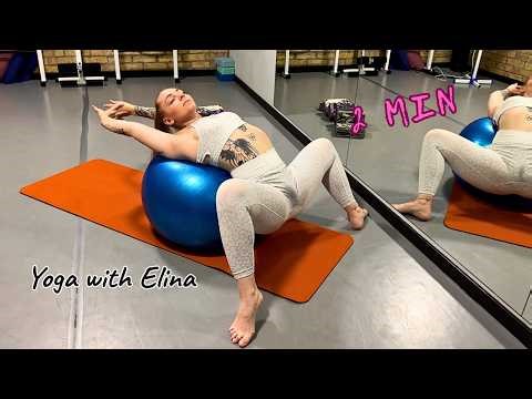 Core Awakening Flow | Daily Yoga Stretch for Strong, Flexible Abs with Fitness Ball (4K)