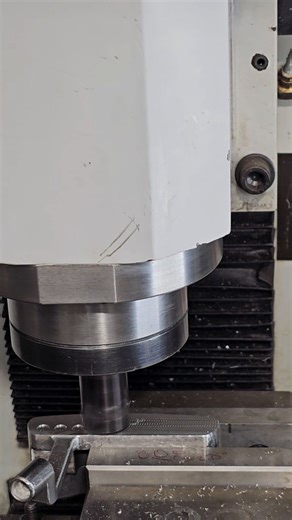 NC Putters, Inc on Instagram: "This putter had been ground on a grinder before. The three dots on the face and the milling were nearly gone. I was able to touch up both to make them look factory fresh. . . . . #norcalputters #Machining #CNC #Golf #Putter #PrecisionMachining #CNCMilling #GolfClubs #CustomPutter #Lathe #Milling #GolfRestoration #CNCPrecision #PutterGrind #GolfCraft #Machinist"