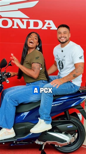 Pernambuco Motos RJ on Instagram: "Corre! 🏃🏽🏃🏽‍♀️ Até o dia 31 você garante a PCX ABS por R$21.990,00 🔥 📍Procure uma unidade da Penambuco Motos Rio de Janeiro e garanta essa oferta! 📲 21 97354-9397 (Compre online); Oferta válida até o dia 31/01 (Mod/ano:25/26)."