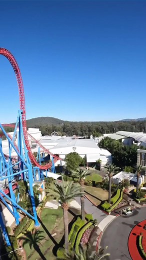 Take off on the Batwing Spaceshot at #movieworldaus 🦇 🙌 #amusement #fun #amusementpark #themepark #entertainment #rides #fyp #foryou #batman #dccomics #superhero #superman #warnerbros #goldcoast #amusementparks