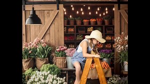 Turn a blank wall into a dreamy Flower Shop! 🌸✨ Watch the video to see how realistic and easy this setup is. (No real flowers needed!) ✅ Wrinkle-free & Durable ✅ Perfect for Spring 👫 Join our VIP Group for more inspo: https://www.facebook.com/groups/Katebackdrops/ | Katebackdrop